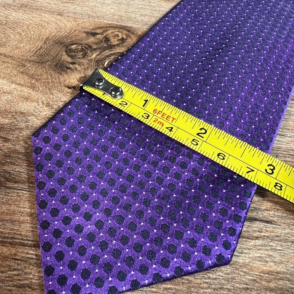 HUGO Boss Purple/Black Polka Dot Print 100% Silk Tie Made in Italy 🇮🇹 - Picture 8 of 9